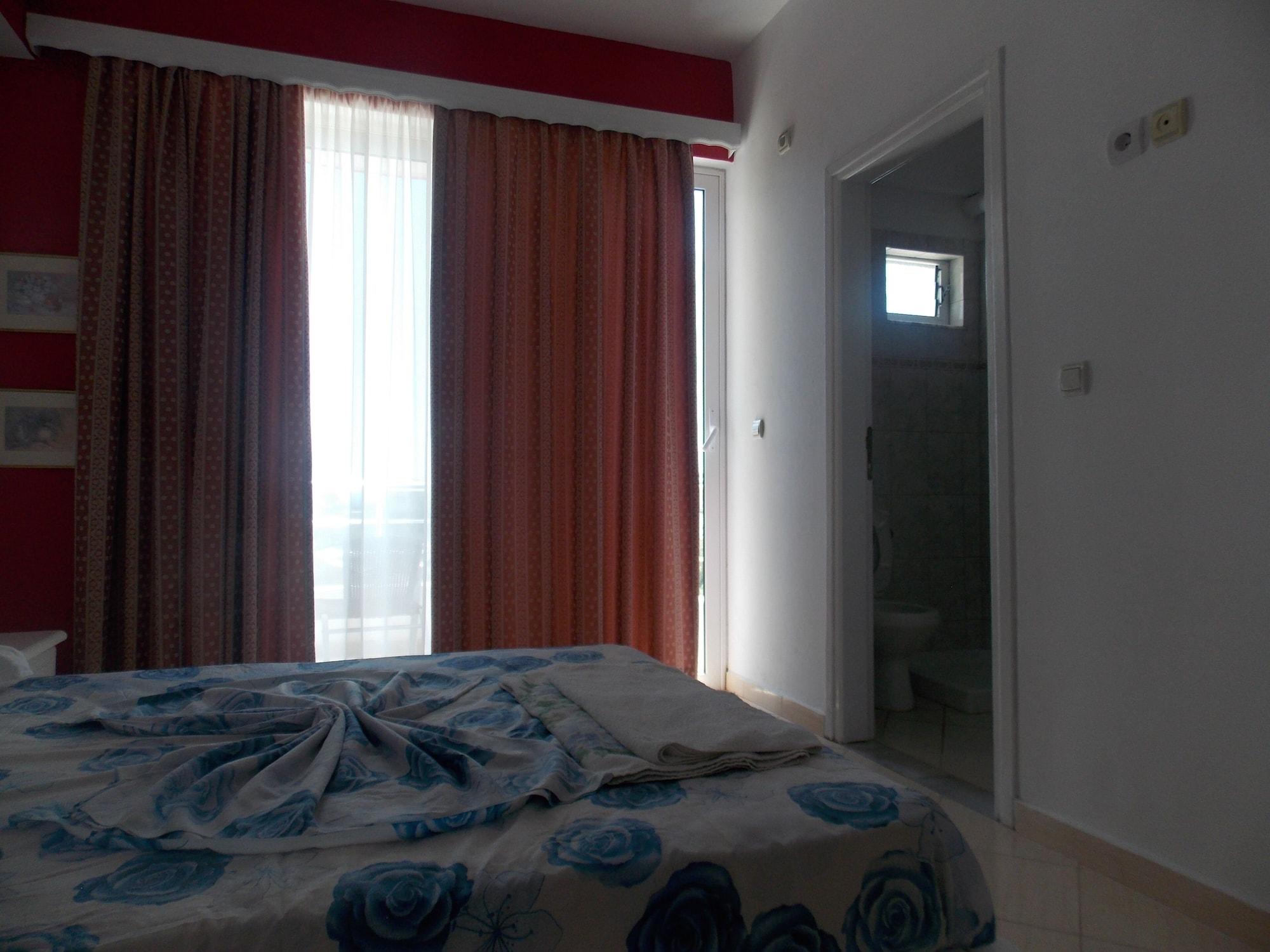 Hotell Damian 2*