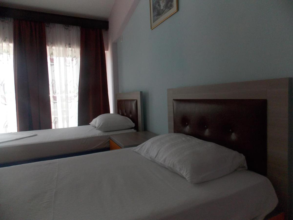 Hotel Damian 2*