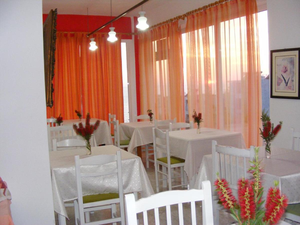 Hotel Damian Sarande