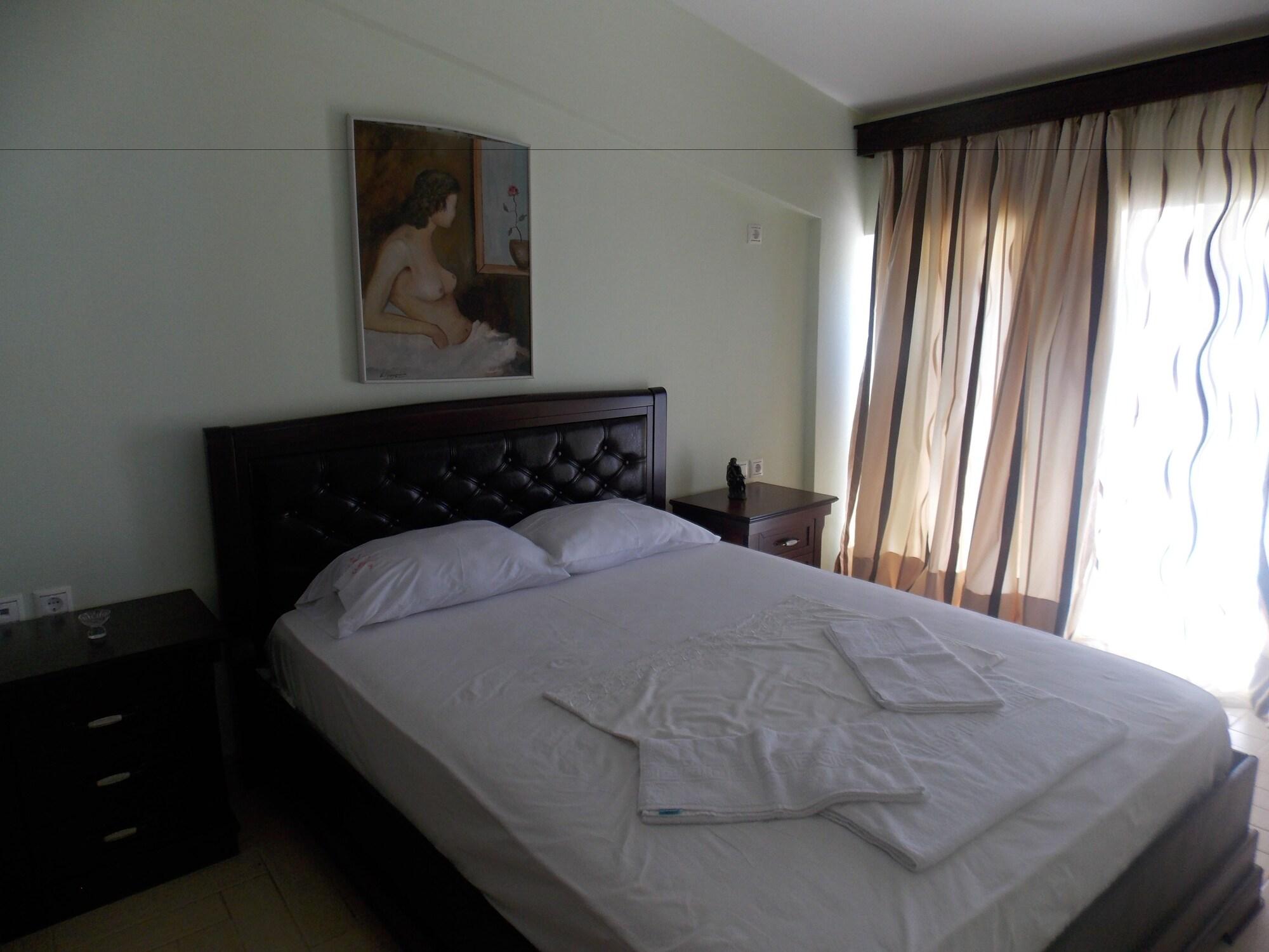 Damian Hotel 2*