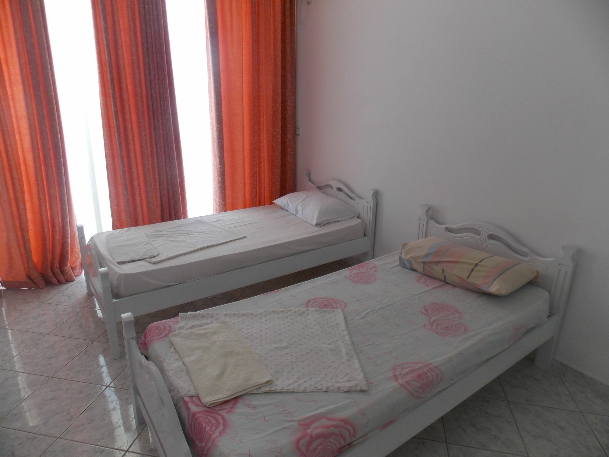 Hotel Damian Sarande