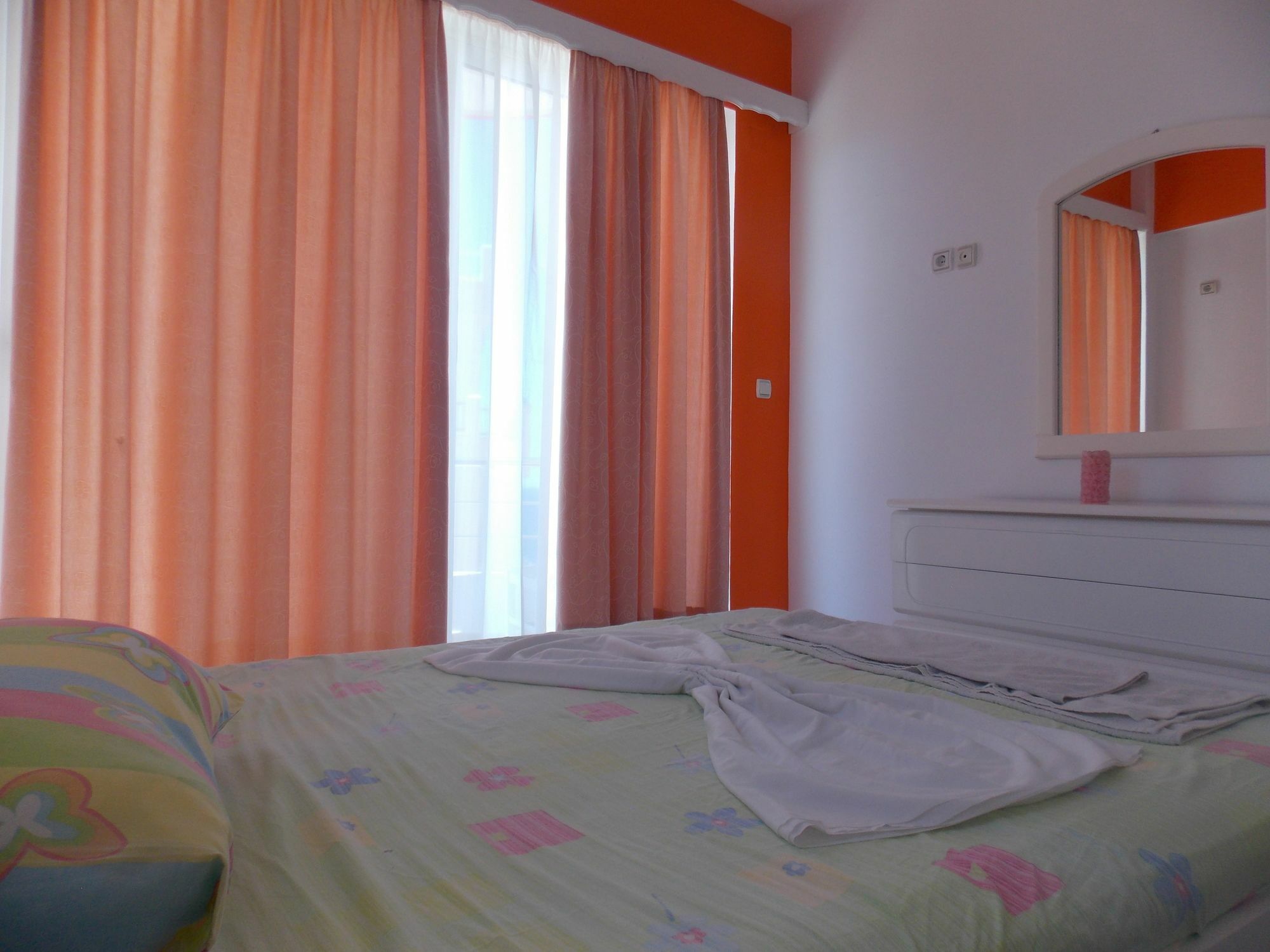 Damian Hotel